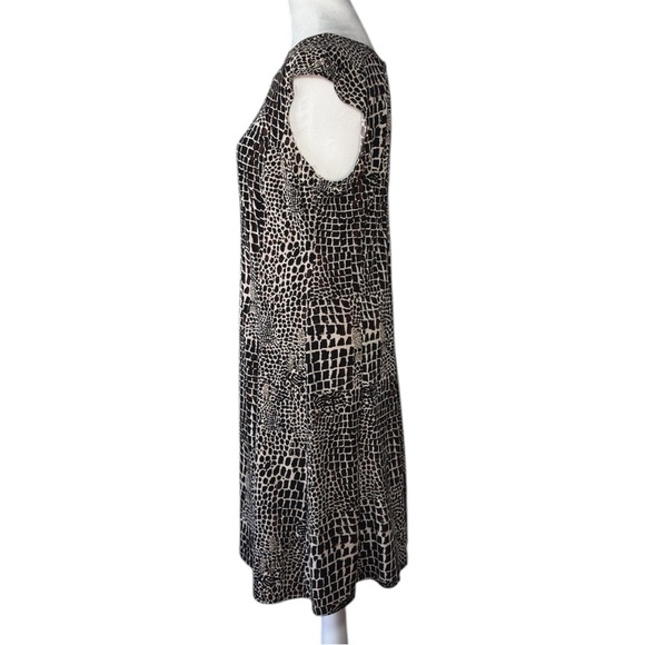 GABBY SKYE Size L A-Line Dress Brown Beige Animal Print Stretch Cap Sleeve - Picture 9 of 9